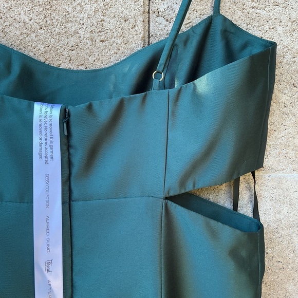 NWT Alfred Sung Open Neckline Cutout Satin Twill A-Line Dress Gown Size 4 D840 - Picture 8 of 12